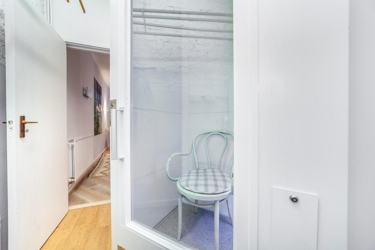 Casa de férias Kynance Mews Rustic And Unique Three Bedroom Mews House With A Private Courtyard Londres